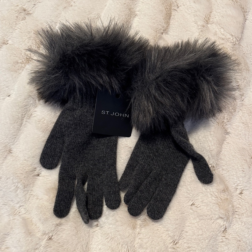 St. John Charcoal Fur-Trimmed Gloves